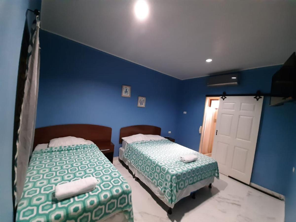 לאון Hotel Casa Blanca מראה חיצוני תמונה