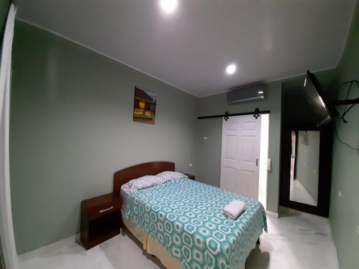לאון Hotel Casa Blanca מראה חיצוני תמונה