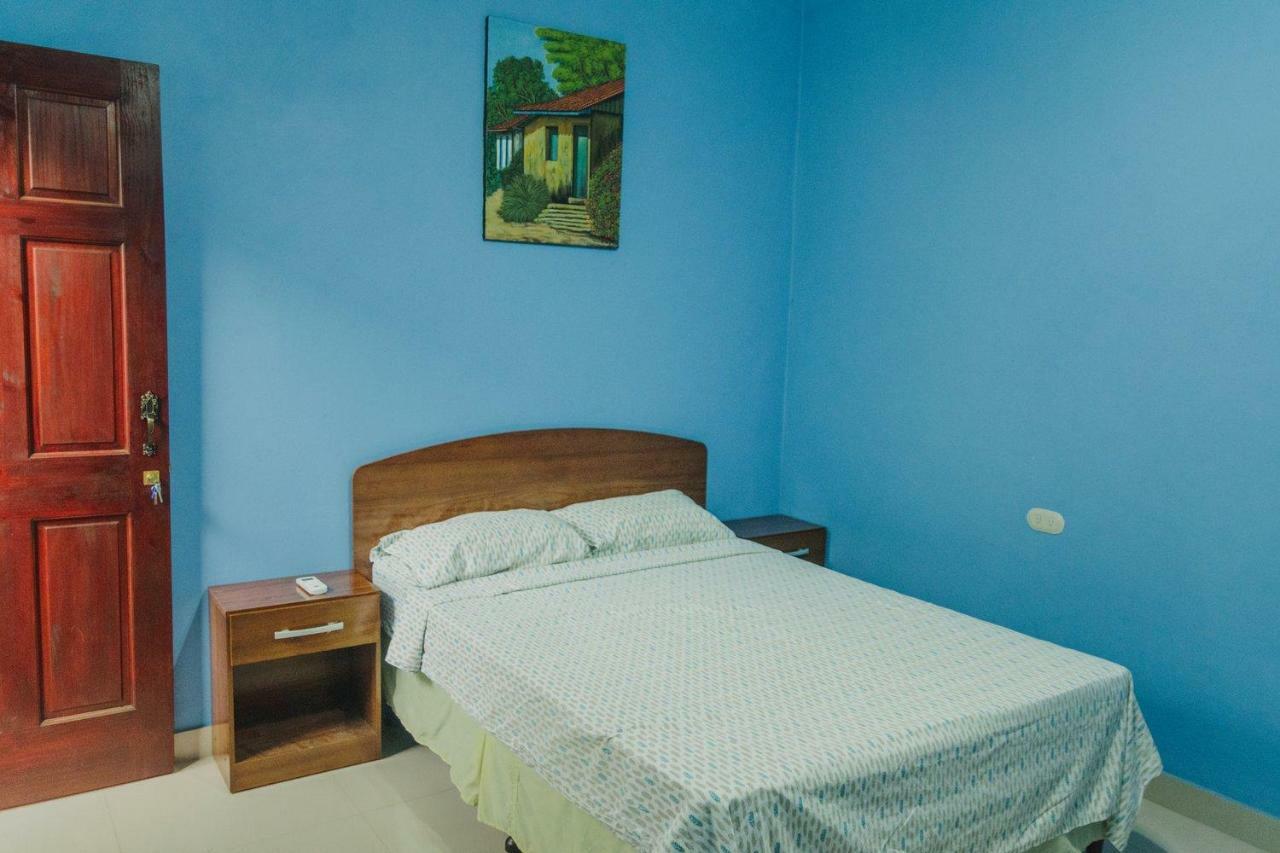 לאון Hotel Casa Blanca מראה חיצוני תמונה