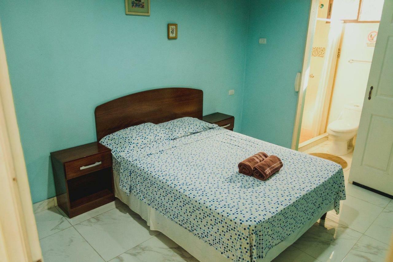 לאון Hotel Casa Blanca מראה חיצוני תמונה