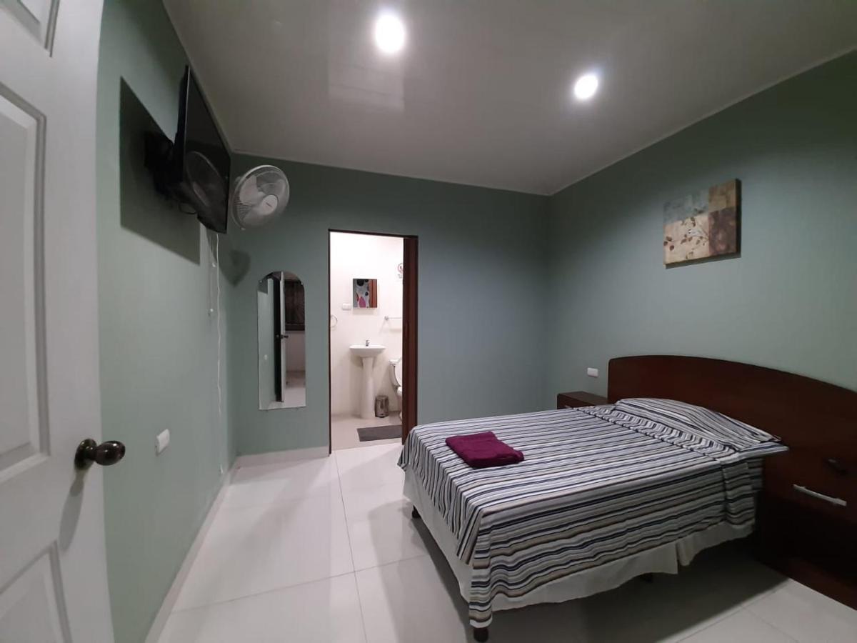 לאון Hotel Casa Blanca מראה חיצוני תמונה