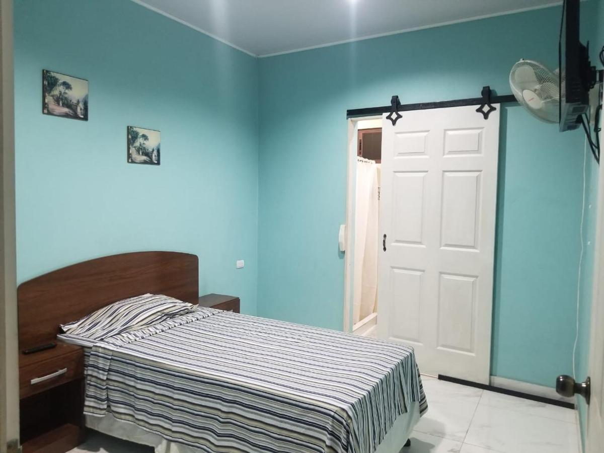 לאון Hotel Casa Blanca מראה חיצוני תמונה